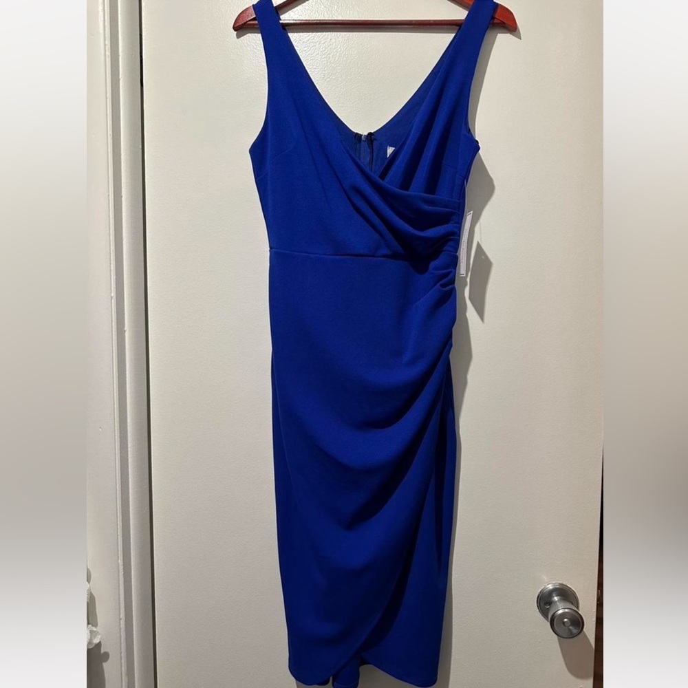Royal Blue V-Neck Sleeveless Sheath Dress